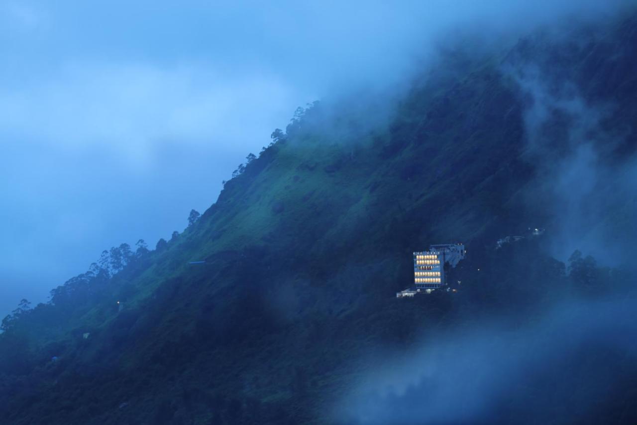Amber Dale Luxury Hotel & Spa, 蒙纳 外观 照片