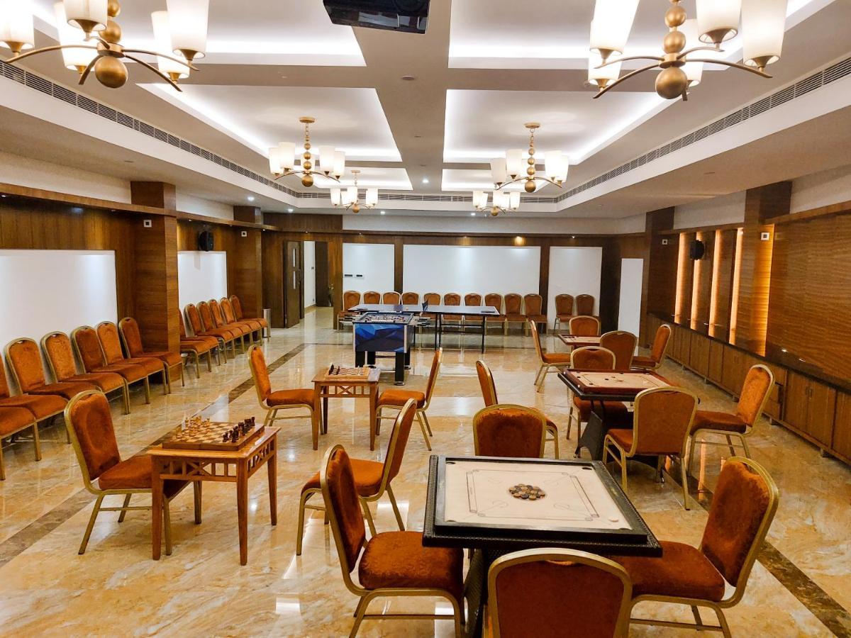 Amber Dale Luxury Hotel & Spa, 蒙纳 外观 照片